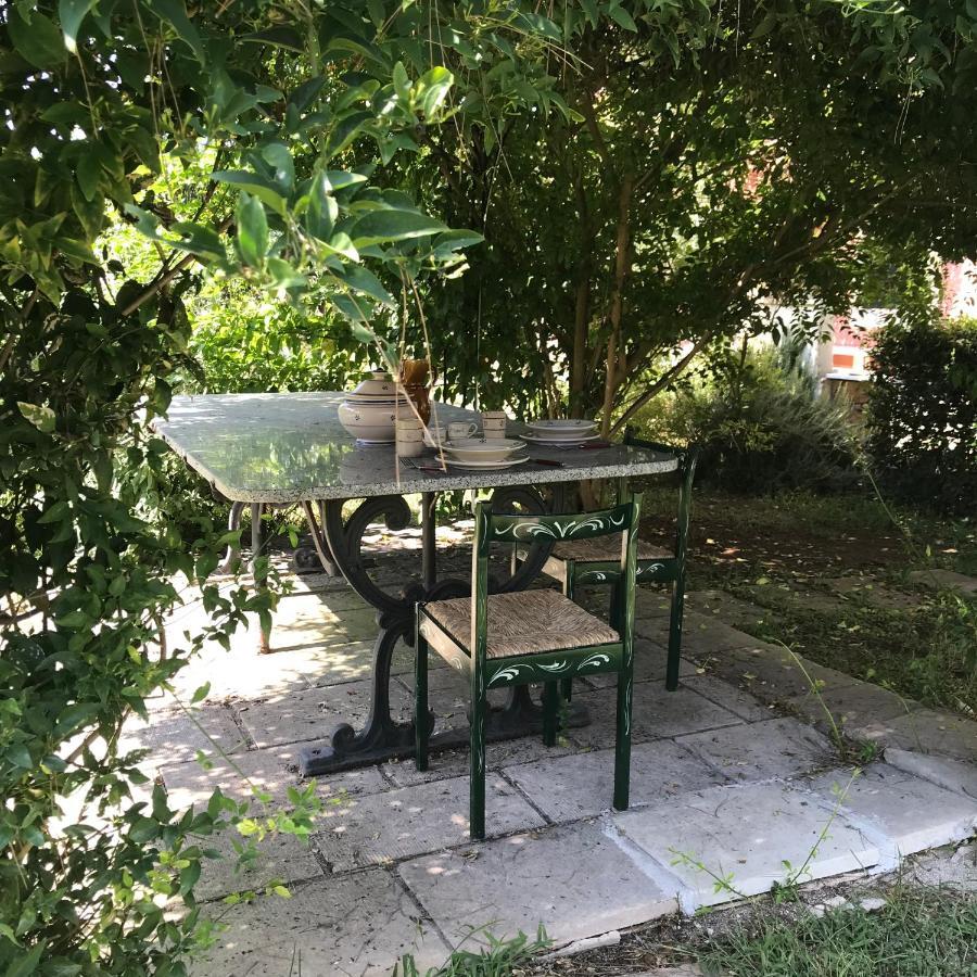 Casina Mozart Lecce Bed and Breakfast Magliano Eksteriør billede